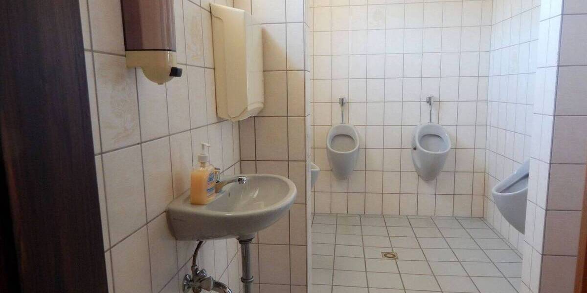 Gewerbeobjekt Losheim am See Wahlen - 2 Zimmer, 650&euro; | Angebot:26345692
