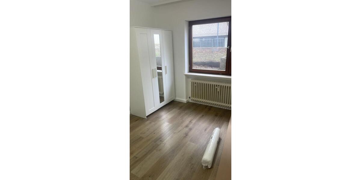 Wohnen auf Zeit Walldorf - 18 Zimmer, 101 m&sup2;, 450&euro; | Angebot:24843144