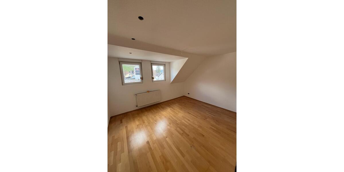 Etagenwohnung Bad Neuenahr-Ahrweiler Ahrweiler - 4 Zimmer, 90 m&sup2;, 980&euro; | Angebot:25922117