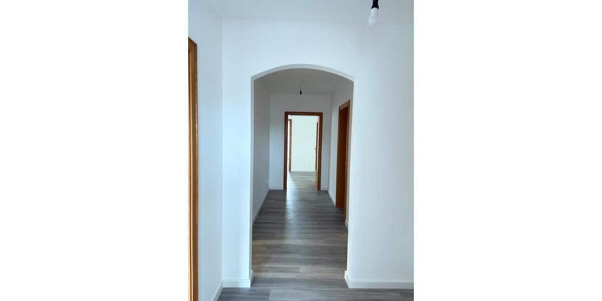 Dachgeschoßwohnung Bad Rothenfelde - 3 Zimmer, 97 m&sup2;, 980&euro; | Angebot:26624885