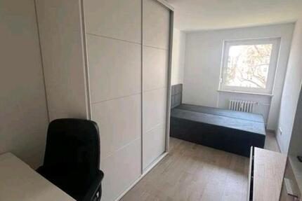 Wohnen auf Zeit Heidelberg Peterstal - 1 Zimmer, 9 m&sup2;, 340&euro; | Angebot:26153924