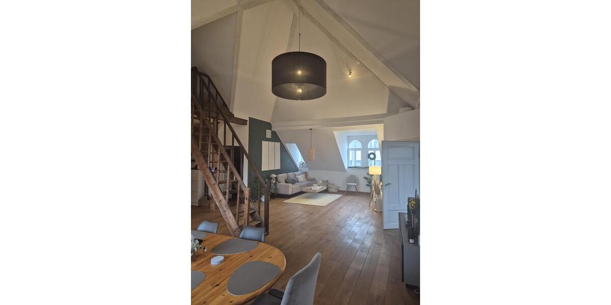 Dachgeschoßwohnung Bünde - 3 Zimmer, 100 m&sup2;, 950&euro; | Angebot:26624767
