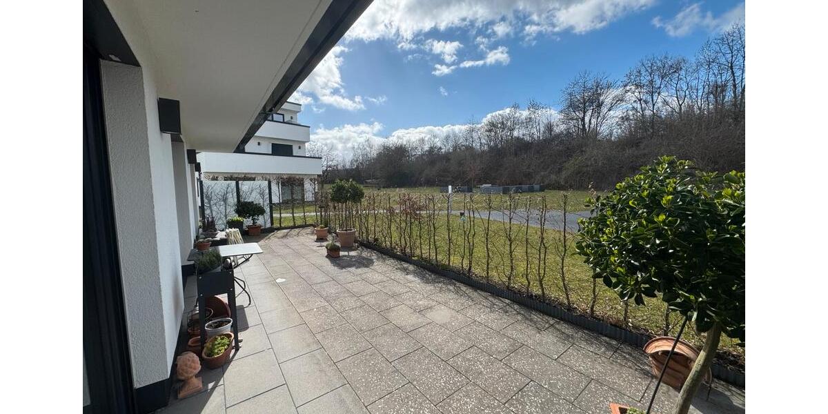 Erdgeschoßwohnung Ahnatal - 3 Zimmer, 122 m&sup2;, 1.400&euro; | Angebot:25991879