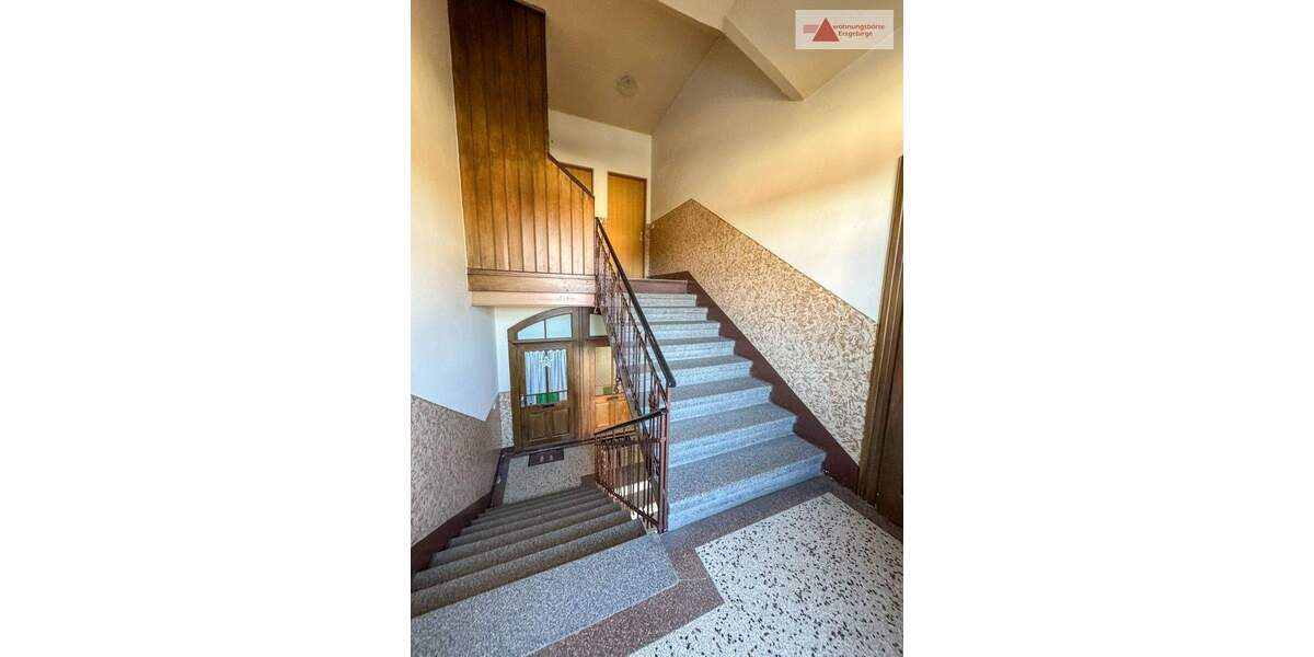 Etagenwohnung Aue-Bad Schlema Bad Schlema - 5 Zimmer, 130 m&sup2;, 800&euro; | Angebot:25801765