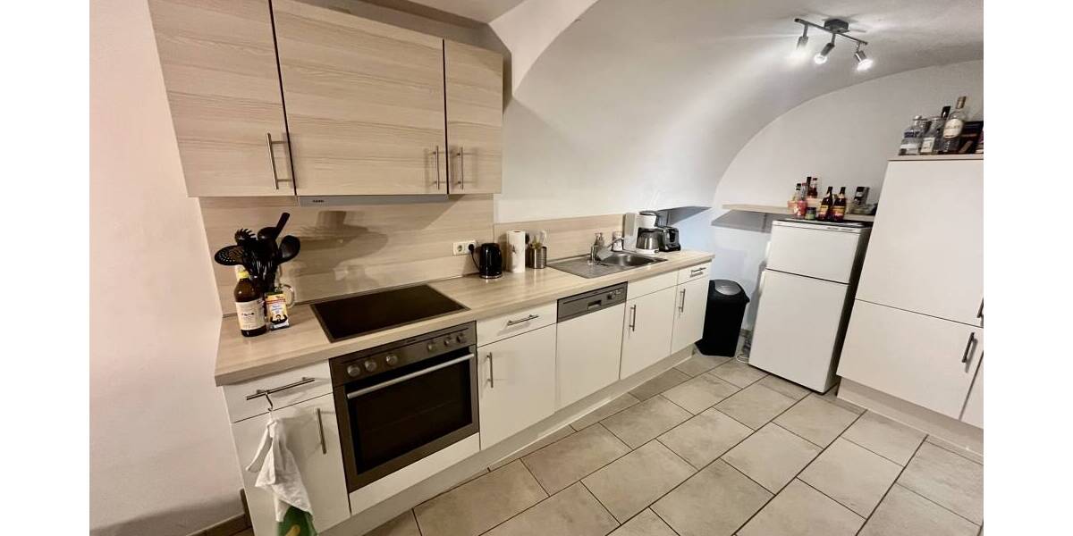 Etagenwohnung Passau Altstadt - 4 Zimmer, 126 m&sup2;, 1.300&euro; | Angebot:26514899