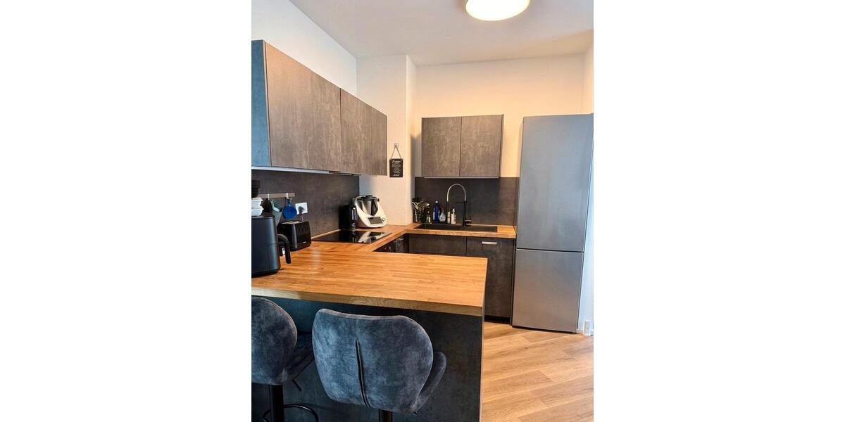 Erdgeschoßwohnung Köln Mülheim - 4 Zimmer, 103 m&sup2;, 2.009&euro; | Angebot:26580780