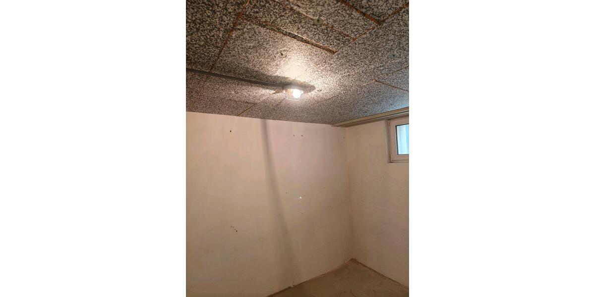 Etagenwohnung Ludwigsburg - 1 Zimmer, 11 m&sup2;, 50&euro; | Angebot:26630897