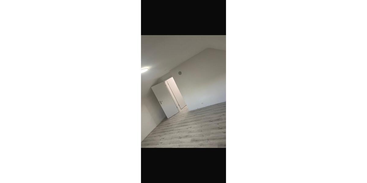 Dachgeschoßwohnung Freudenstadt - 2 Zimmer, 50 m&sup2;, 760&euro; | Angebot:25973921