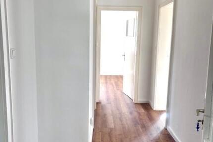 Traumhafte 3er WG (ca 600€ pro Zimmer) 3 zimmer