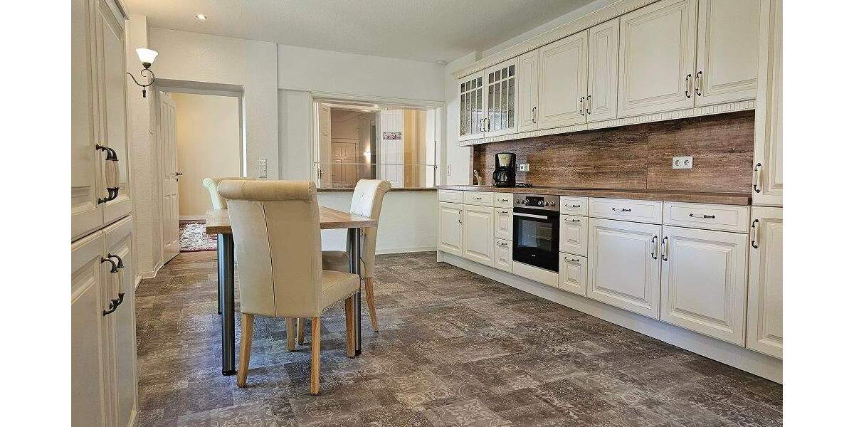 Mehrfamilienhaus, Wohnhaus Torgau - 8 Zimmer, 715 m&sup2;, 4.000&euro; | Angebot:25736593