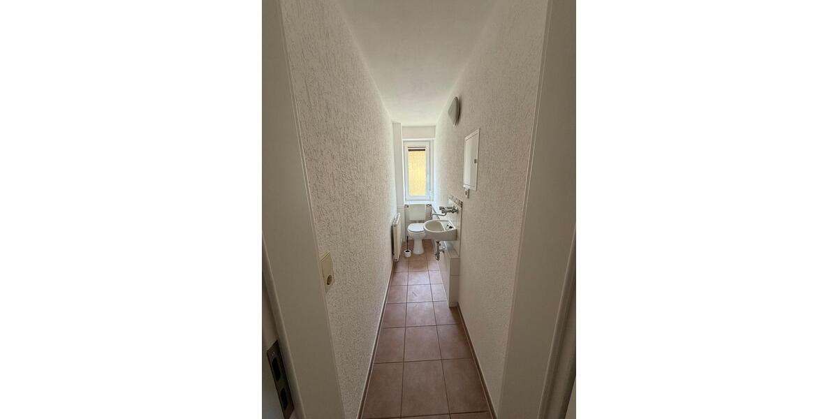 Etagenwohnung Schneeberg - 3 Zimmer, 88 m&sup2;, 830&euro; | Angebot:25782333