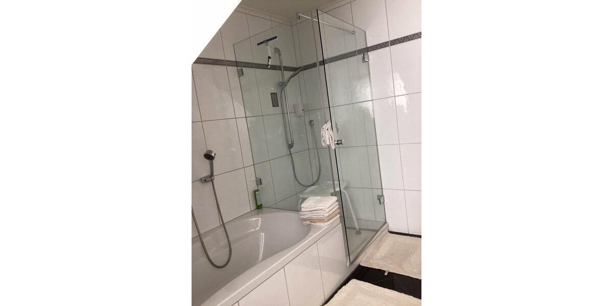 Doppelhaushälfte Bielefeld Brackwede - 5 Zimmer, 125 m&sup2;, 1.580&euro; | Angebot:25998376
