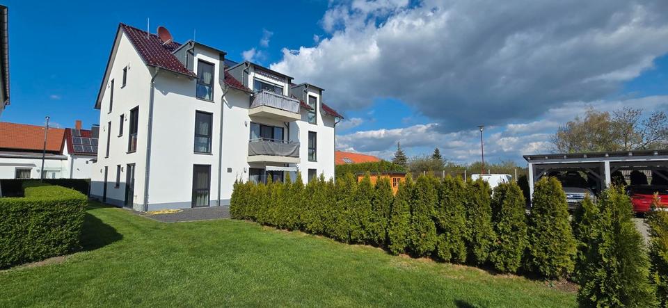 Erdgeschoßwohnung Dachwig - 4 Zimmer, 107 m&sup2;, 990&euro; | Angebot:26250036