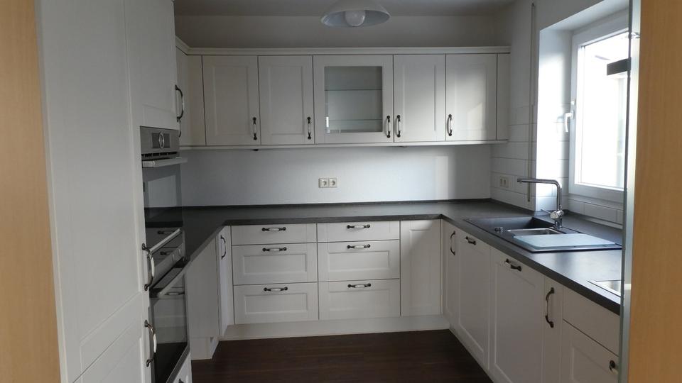 Etagenwohnung Friedrichshafen Ailingen - 7 Zimmer, 196 m&sup2;, 2.100&euro; | Angebot:26071877