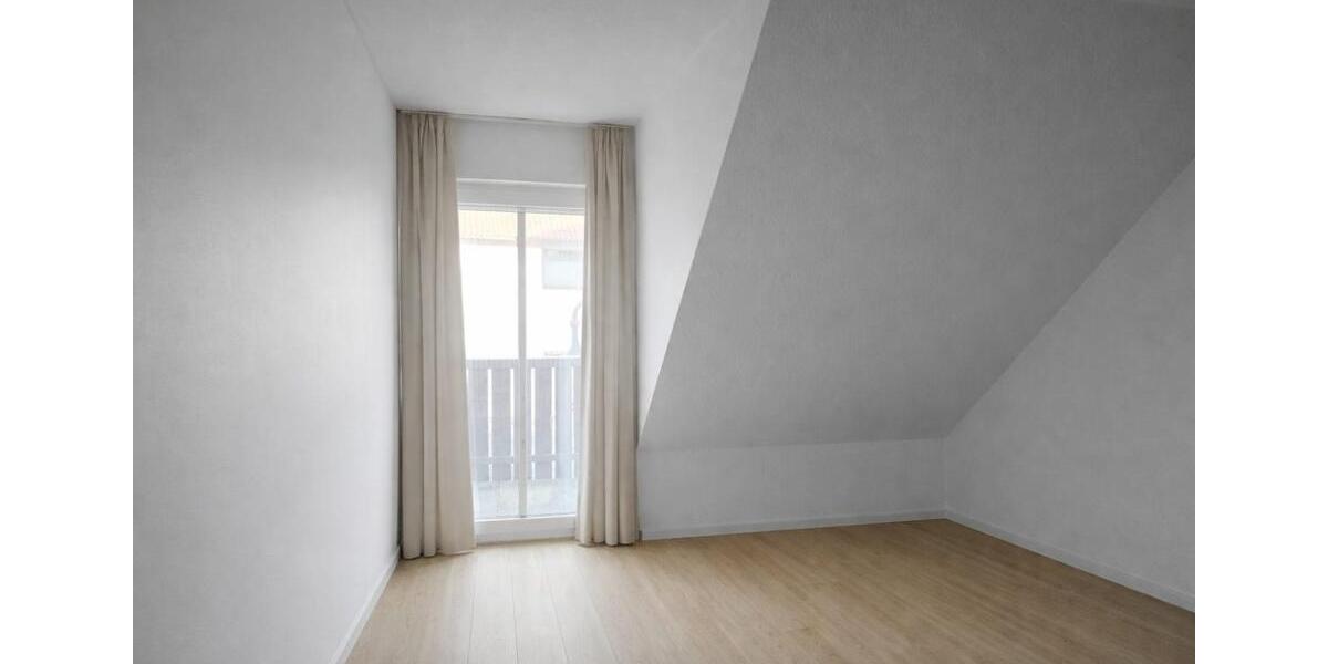 Etagenwohnung Ilshofen - 4 Zimmer, 80 m&sup2;, 850&euro; | Angebot:25855205