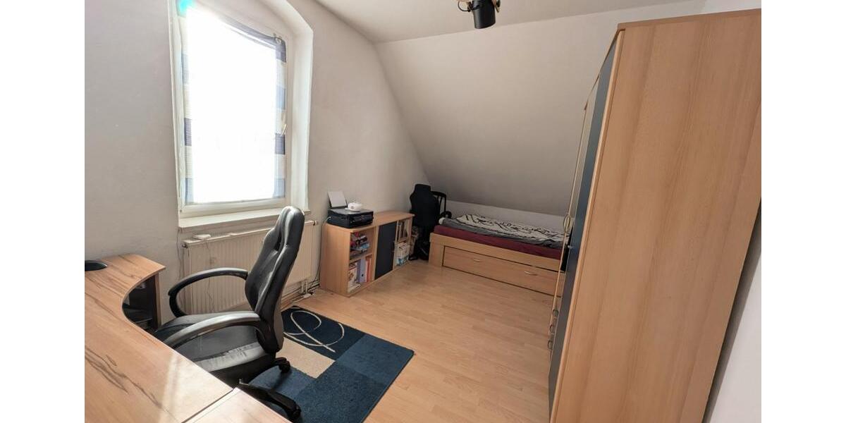 Dachgeschoßwohnung Meißen - 2 Zimmer, 58 m&sup2;, 435&euro; | Angebot:26132941