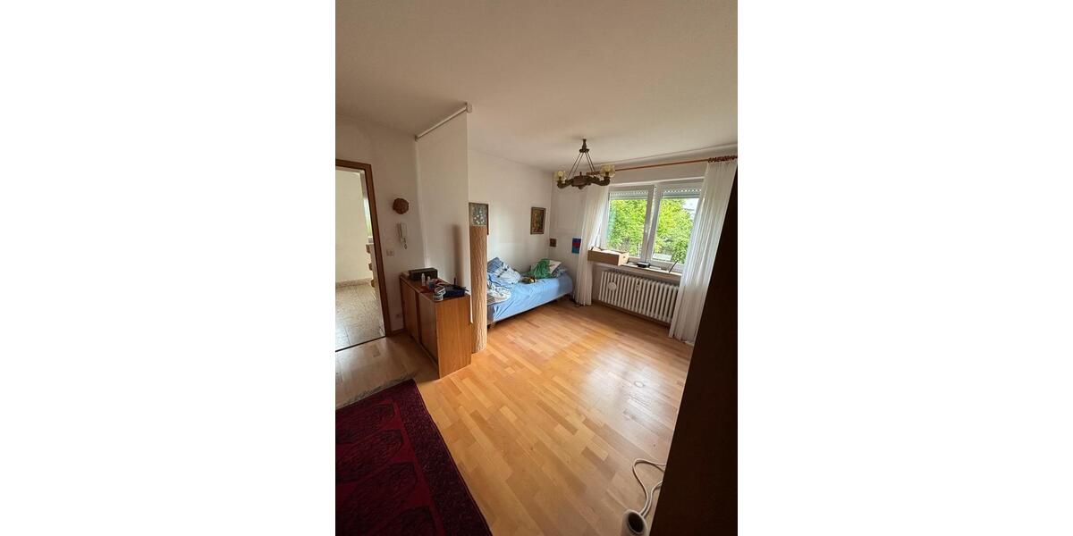 Etagenwohnung Haßfurt - 3 Zimmer, 106 m&sup2;, 950&euro; | Angebot:26381877