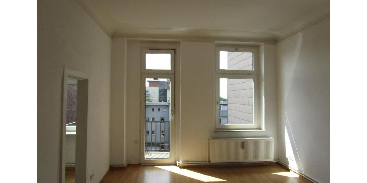 Etagenwohnung Bochum - 5 Zimmer, 126 m&sup2;, 1.200&euro; | Angebot:25391632
