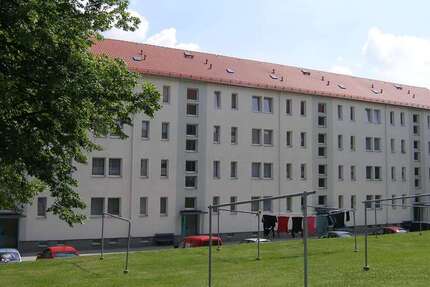 Wohnung Stollberg - 3 Zimmer, 57 m&sup2;, 270&euro; | Angebot:25489028