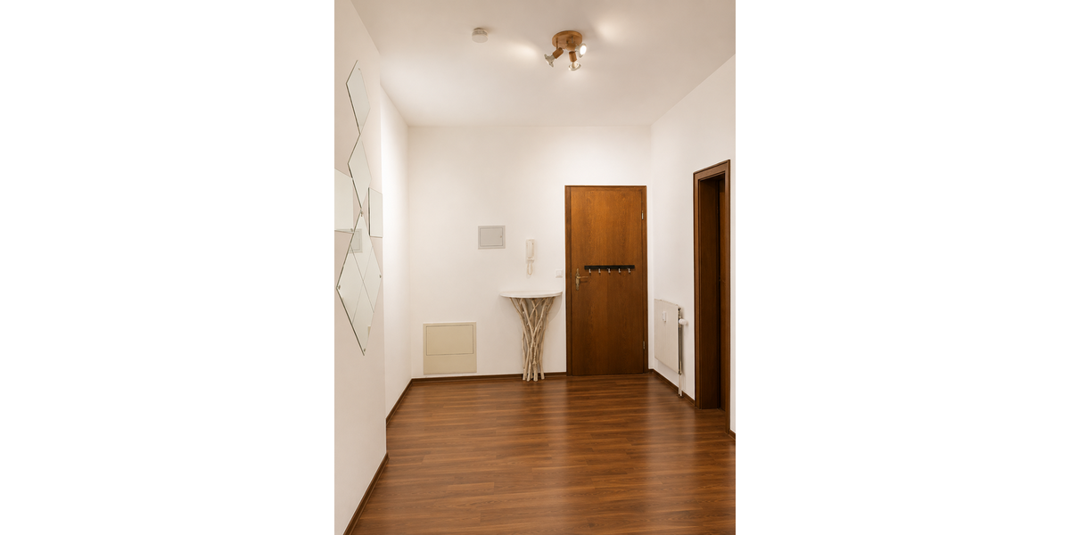 Etagenwohnung Griesstätt - 2 Zimmer, 77 m&sup2;, 540&euro; | Angebot:27076240