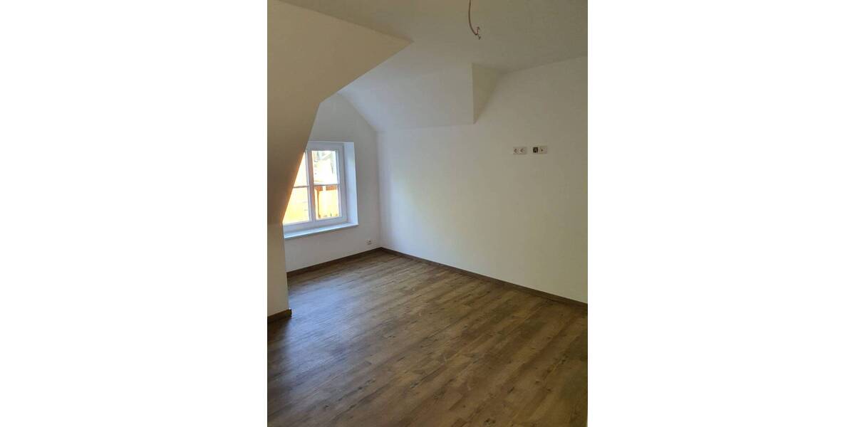 Doppelhaushälfte Celle Hehlentor - 4 Zimmer, 115 m&sup2;, 1.400&euro; | Angebot:26201880