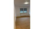 2-Zimmer-Wohnung mit Balkon direkt am Edingen-Bahnhof 2 zimmer