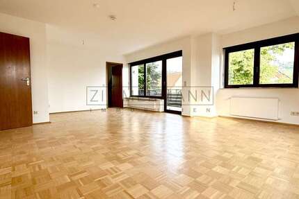 Wohnung zum Mieten in Stuttgart 1.900 € 128 m² 5 zimmer