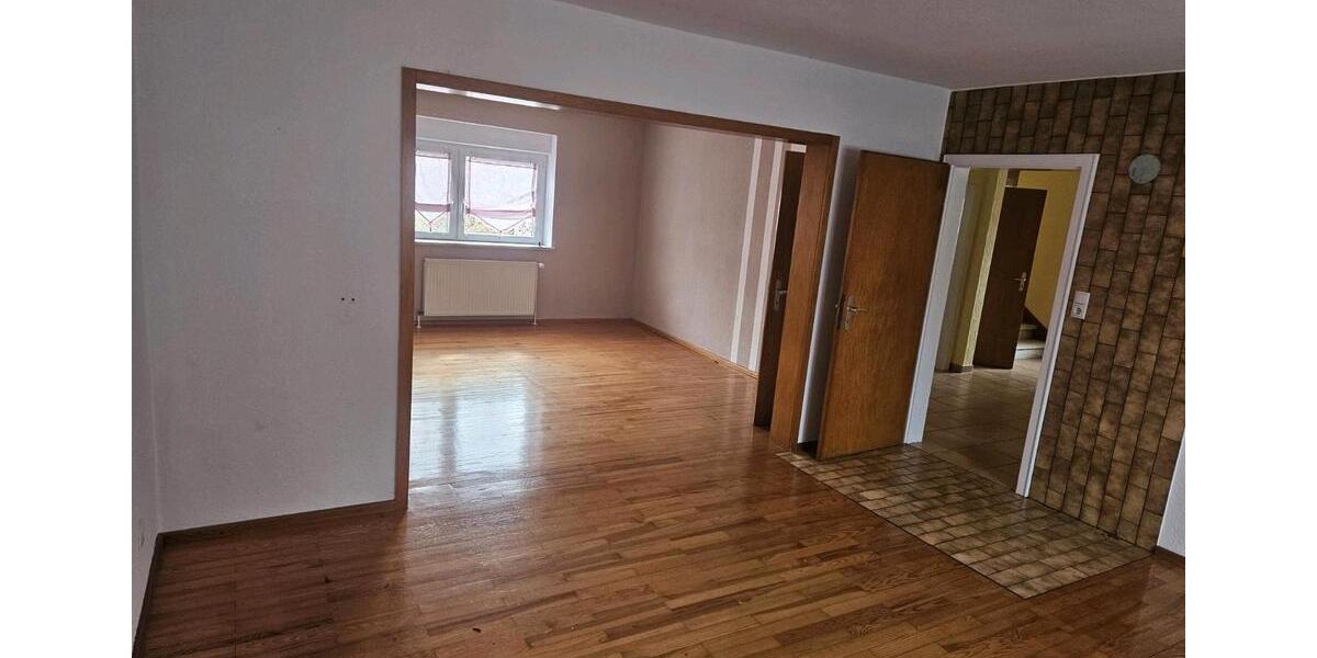 Einfamilienhaus Breunigweiler - 4 Zimmer, 115 m&sup2;, 700&euro; | Angebot:25917295