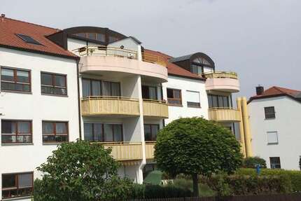 Wohnung Waldheim Schönberg - 3 Zimmer, 71 m&sup2;, 479&euro; | Angebot:27679001