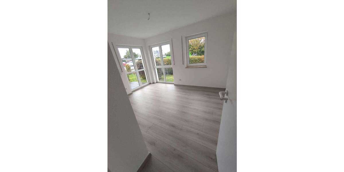 Wohnung zum Mieten in Frankenberg (OT Dittersbach) 940 € 140 m² 4.5 zimmer