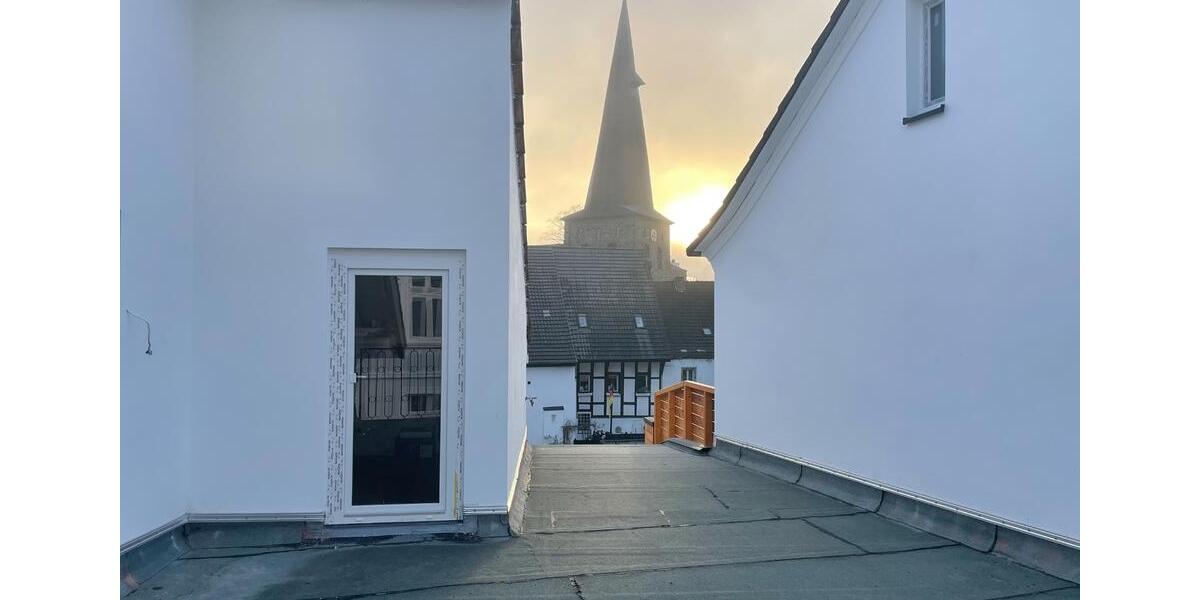 Dachgeschoßwohnung Plettenberg - 4 Zimmer, 150 m&sup2;, 1.250&euro; | Angebot:24363028