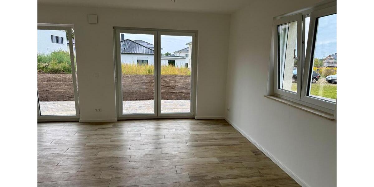 Sofort verfügbar: 5 Raum Wohnung mit Garten im Neubau 5 zimmer