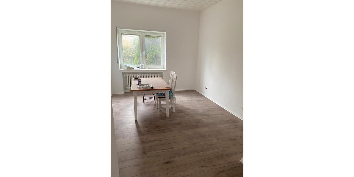 Erdgeschoßwohnung Mönchengladbach Nord - 2 Zimmer, 70 m&sup2;, 700&euro; | Angebot:25271180