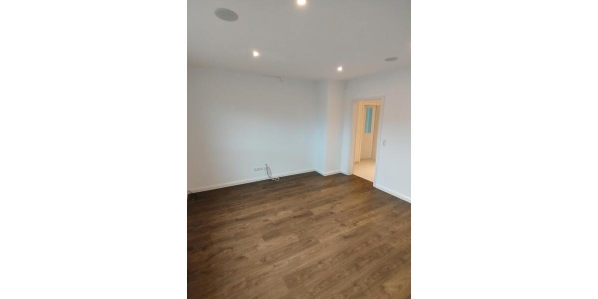 Dachgeschoßwohnung Friesoythe - 3 Zimmer, 83 m&sup2;, 850&euro; | Angebot:26638045
