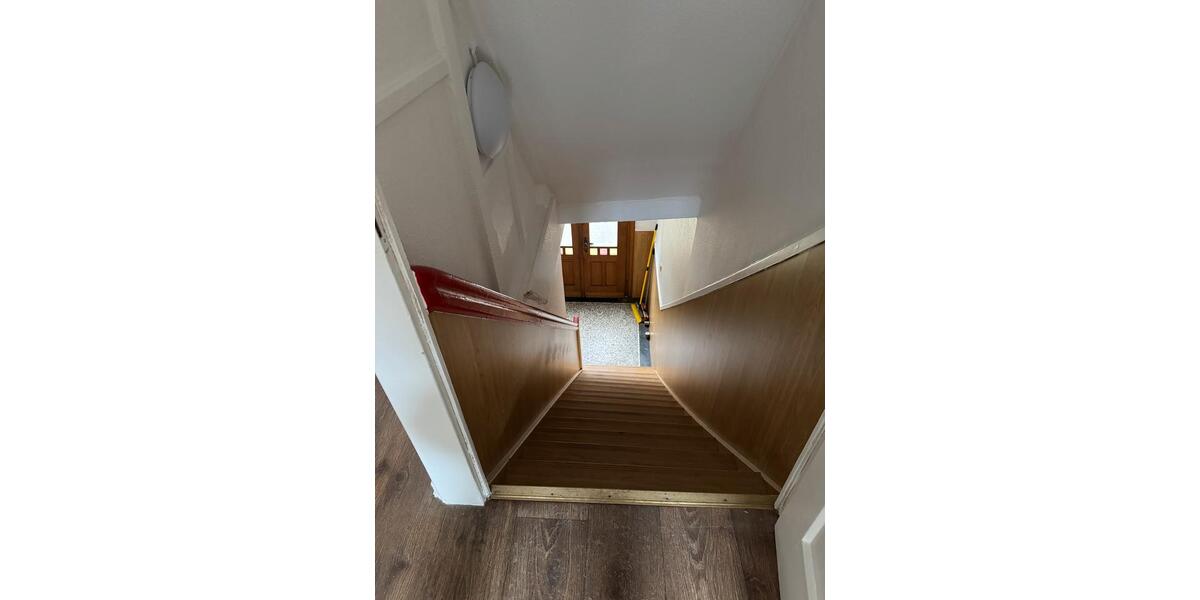 Etagenwohnung Delligsen - 4 Zimmer, 100 m&sup2;, 720&euro; | Angebot:26443669