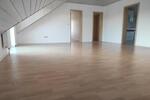 Dachgeschoßwohnung Wettstetten - 3 Zimmer, 85 m&sup2;, 930&euro; | Angebot:26030600