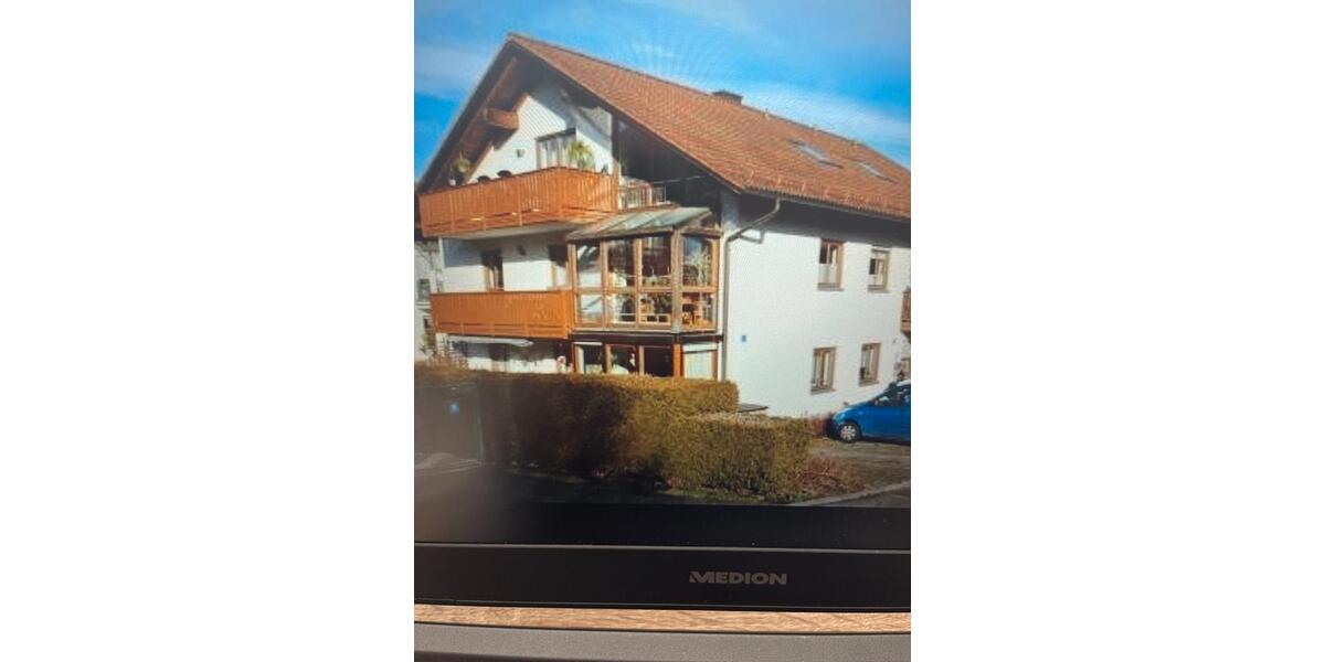 Dachgeschoßwohnung Vilshofen an der Donau - 3 Zimmer, 90 m&sup2;, 650&euro; | Angebot:26662947