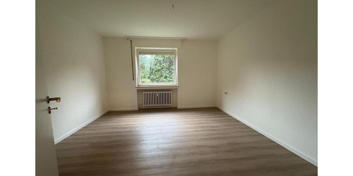 Etagenwohnung Rotenburg an der Fulda - 2.5 Zimmer, 69 m&sup2;, 530&euro; | Angebot:25216984
