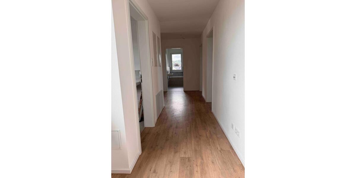 Einfamilienhaus Mitterteich - 4 Zimmer, 136 m&sup2;, 1.360&euro; | Angebot:24840843