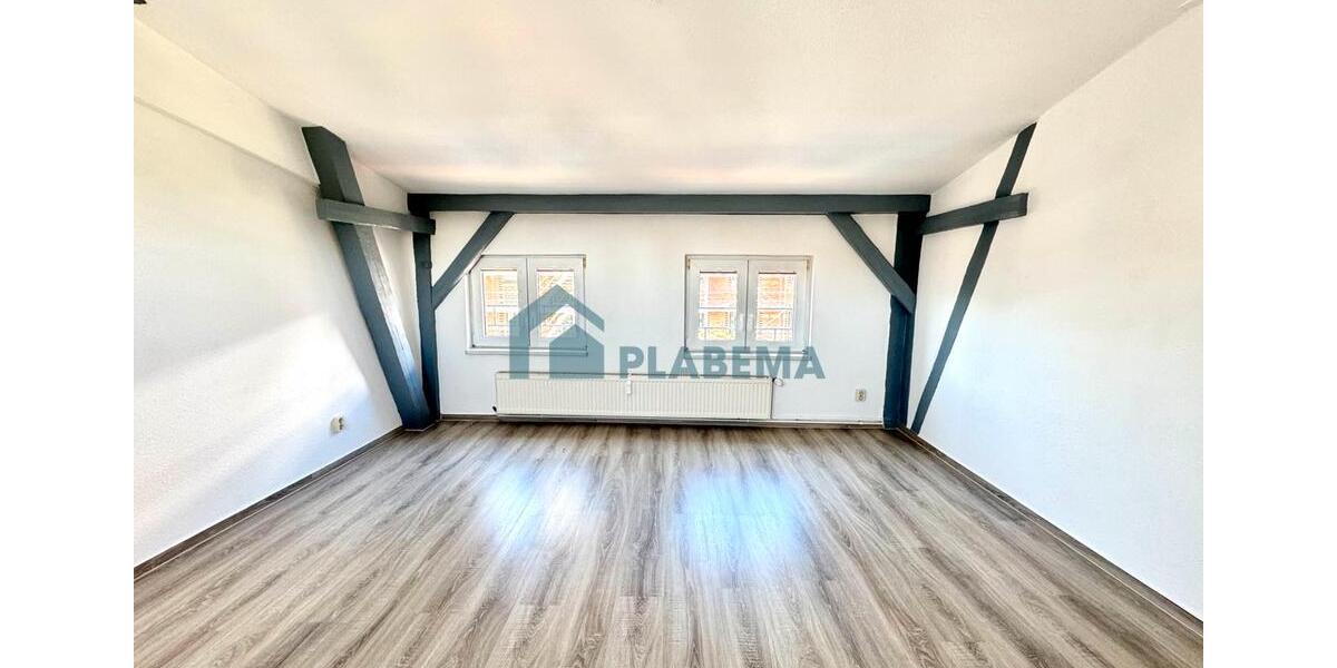 Dachgeschoßwohnung Schwerin - 3 Zimmer, 65 m&sup2;, 820&euro; | Angebot:26548645