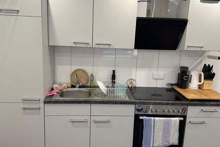 2-Zimmer Wohnung mit EINBAUKÜCHE, Balkon und Tageslichtbad 2 zimmer