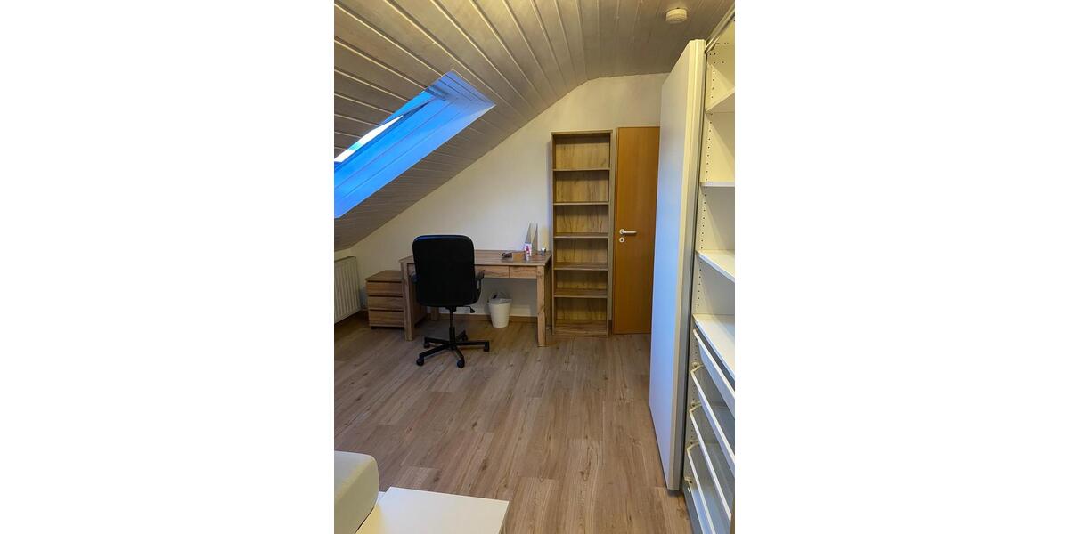 Wohnen auf Zeit Ludwigsburg Oßweil - 3 Zimmer, 18 m&sup2;, 550&euro; | Angebot:26190882