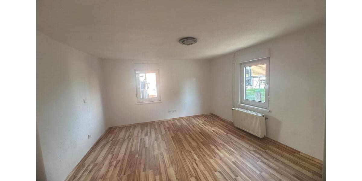 Erdgeschoßwohnung Hungen - 5 Zimmer, 128 m&sup2;, 1.400&euro; | Angebot:26702638