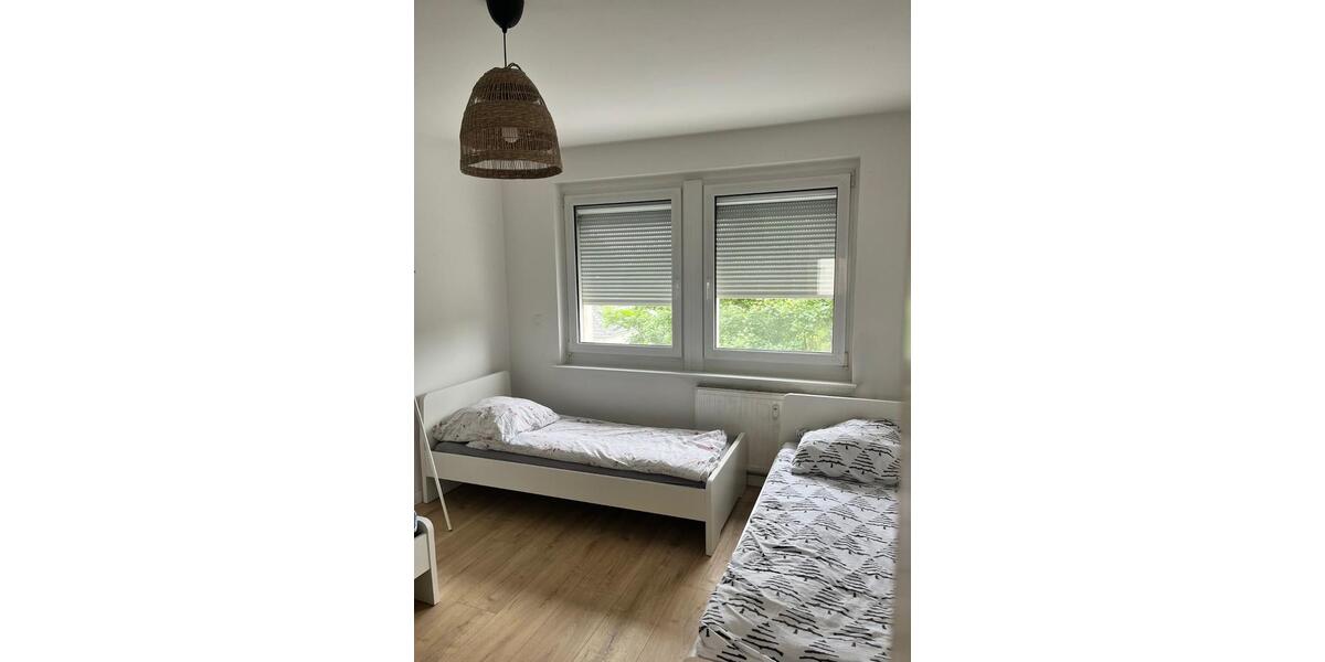 Etagenwohnung Neukieritzsch - 4 Zimmer, 75 m&sup2;, 900&euro; | Angebot:25586935