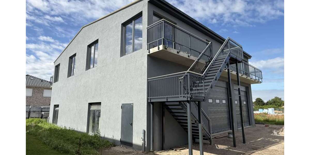 Halle in Kölln-Reisiek 2.800 € 225.71 m² zimmer
