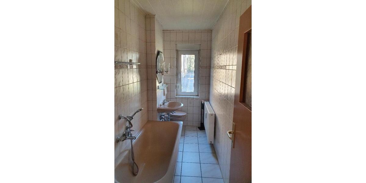 Etagenwohnung Eisleben (Lutherstadt) - 3 Zimmer, 57 m&sup2;, 345&euro; | Angebot:26660652