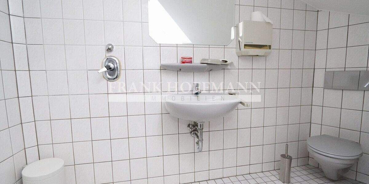 Gewerbeobjekt Henstedt-Ulzburg Ulzburg - 1.944&euro; | Angebot:25801689