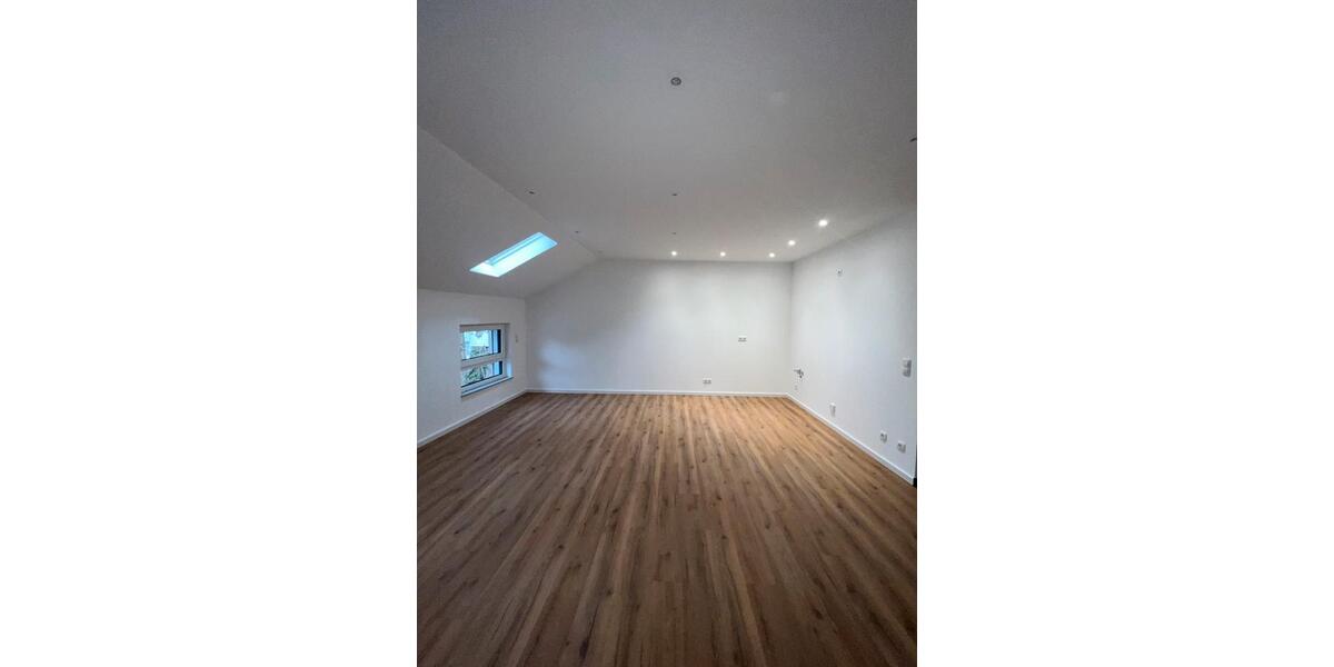 Dachgeschoßwohnung Ransbach-Baumbach Baumbach - 2 Zimmer, 64 m&sup2;, 850&euro; | Angebot:25720872