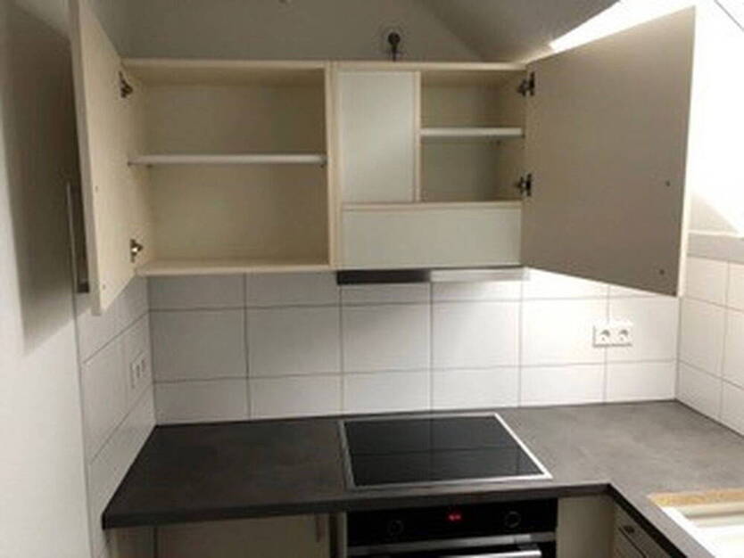 2 Zimmer DG Wohnung KB in DT (Jerxen-Orbke) zu verm. - Erstbezug nach Komplettrenovierung