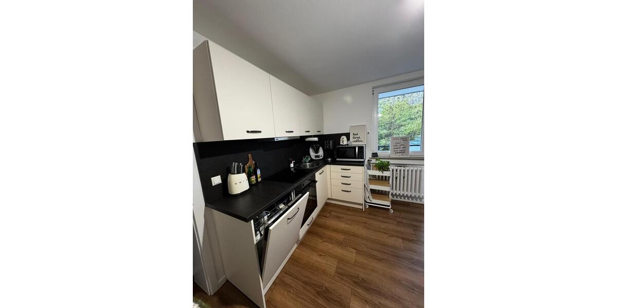 2,5 Zimmer Wohnung 60m2 mit Sonnen-Terrasse und Balkon zimmer